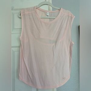 Under Armor active shirt